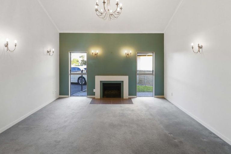 Photo of property in 145 Homebush Road, Khandallah, Wellington, 6035