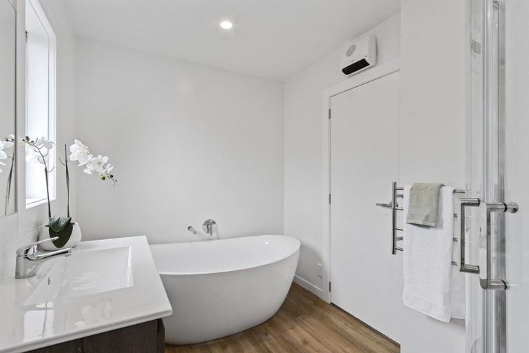 Photo of property in 40 Bower Avenue, New Brighton, Christchurch, 8083