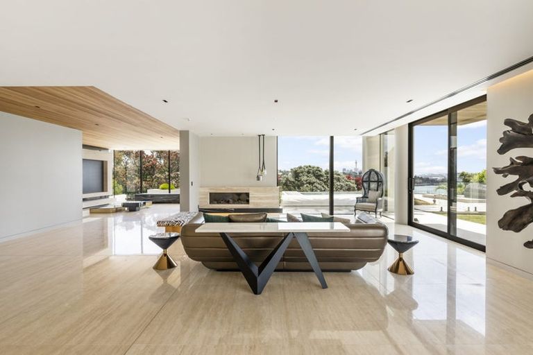 Photo of property in 92 Paritai Drive, Orakei, Auckland, 1071