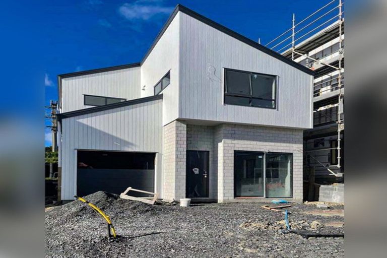 Photo of property in 5 Kea Road, Silverdale, 0932