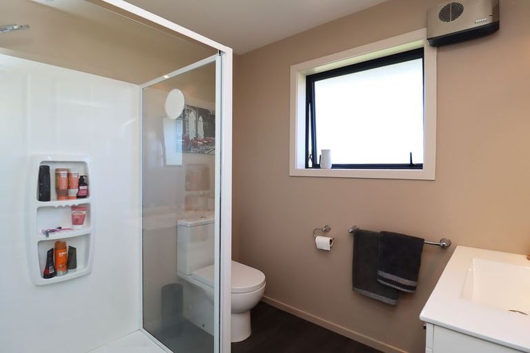 Photo of property in 9 Argyle Street, Weston, Oamaru, 9401