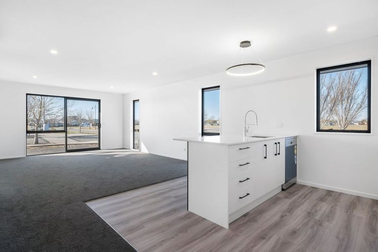 Photo of property in 2 Waituna Street, Pegasus, 7612