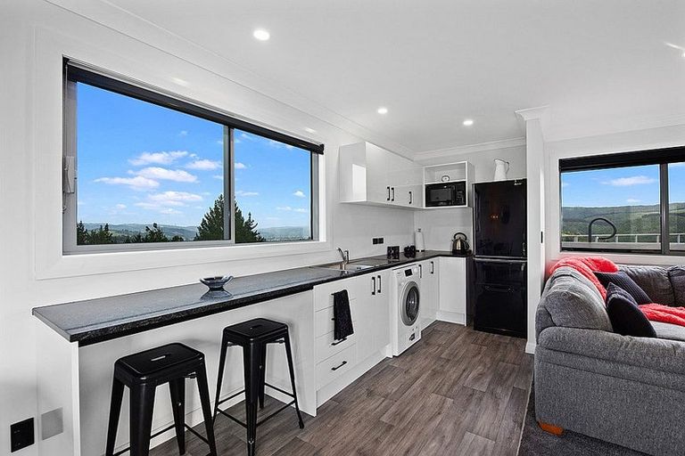 Photo of property in 1 Mount Marua Way, Timberlea, Upper Hutt, 5018