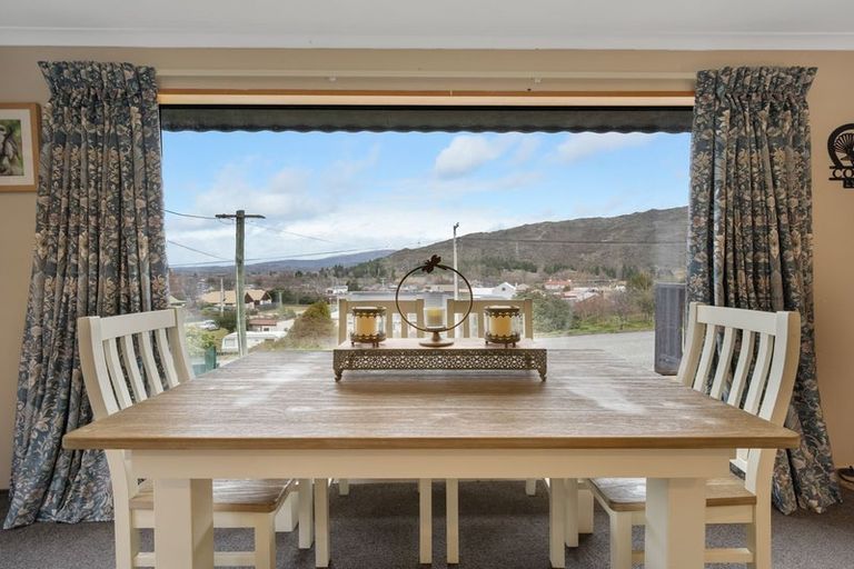 Photo of property in 26 Hazlett Street, Clyde, 9330