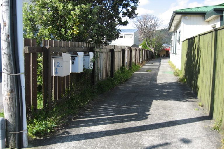 Photo of property in 1/12 Awamutu Grove, Waiwhetu, Lower Hutt, 5010