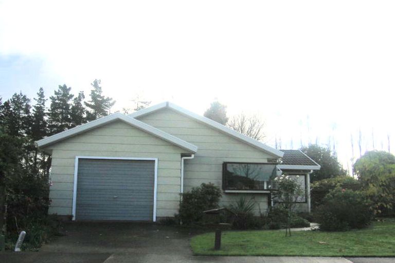 Photo of property in 50 Newton Place, Westbrook, Palmerston North, 4412