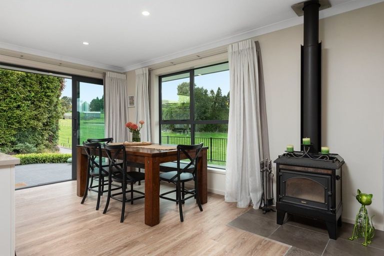Photo of property in 2 Raptor Way, Welcome Bay, Tauranga, 3175