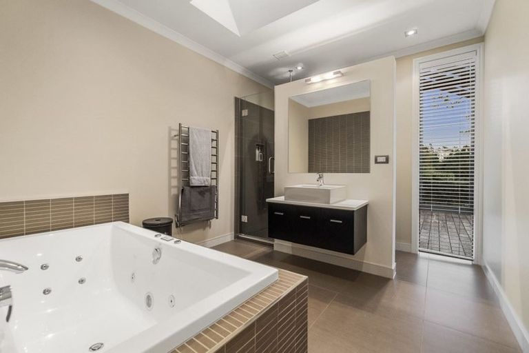 Photo of property in 77 Bawden Road, Dairy Flat, Albany, 0792