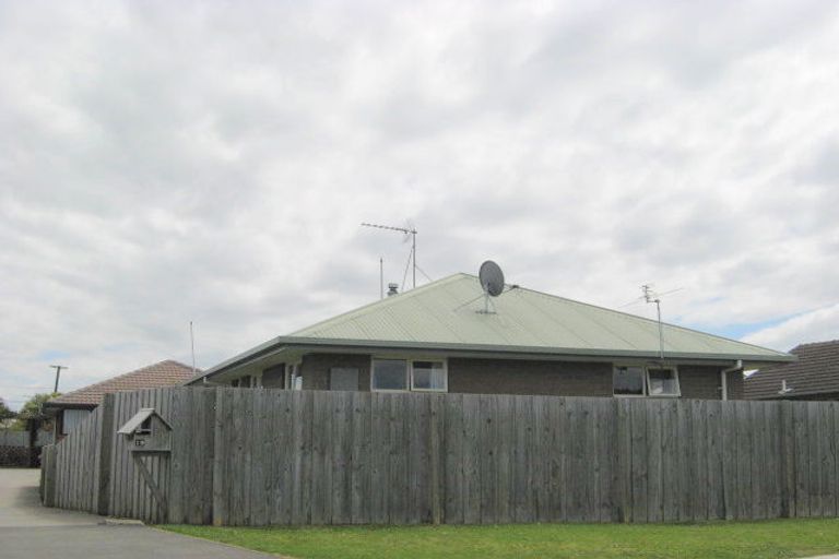 Photo of property in 19 James Drive, Woodend, 7610