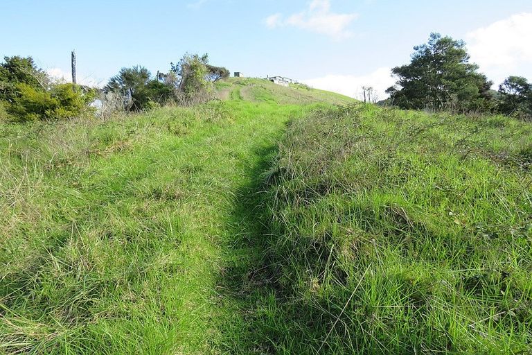 Photo of property in 150 Hall Road, Sawyers Bay, Port Chalmers, 9023