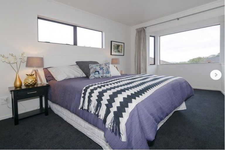 Photo of property in 14 Westpoint Avenue, Harbour View, Lower Hutt, 5010