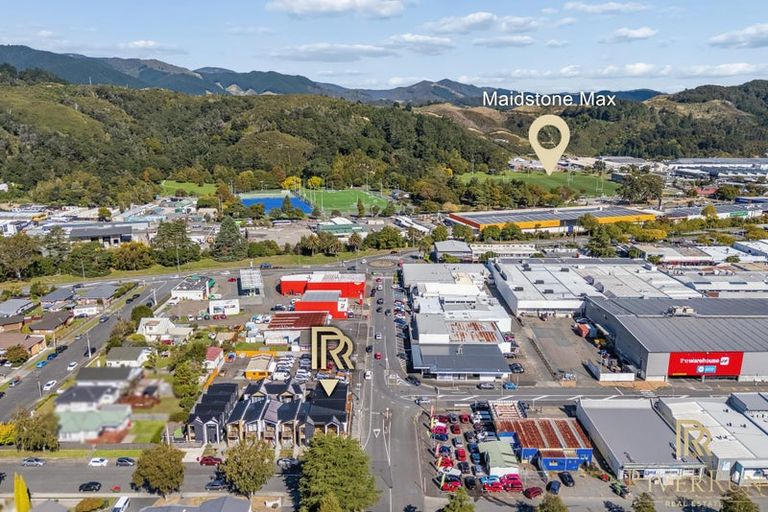 Photo of property in 18c King Street, Upper Hutt Central, Upper Hutt, 5018