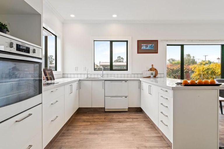 Photo of property in 56 Kirkcaldy Street, South Dunedin, Dunedin, 9012