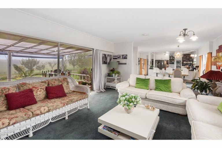 Photo of property in 382 Pahi Road, Pahi, Paparoa, 0571