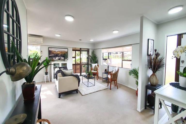 Photo of property in 1/87 Cook Street, Howick, Auckland, 2014