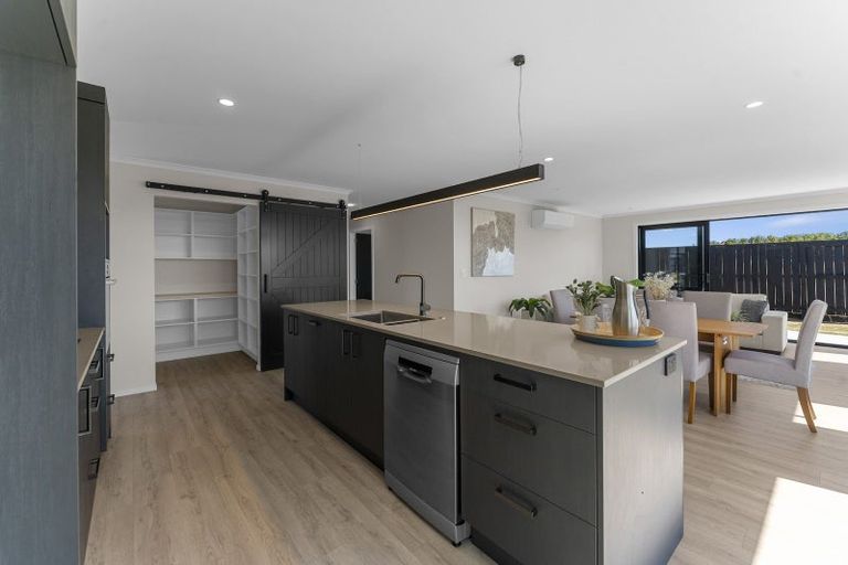 Photo of property in 25 Keri Rua Road, Leamington, 3495