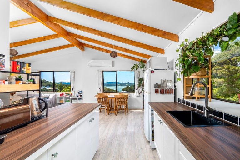 Photo of property in 47b Te Haumi Drive, Paihia, 0200