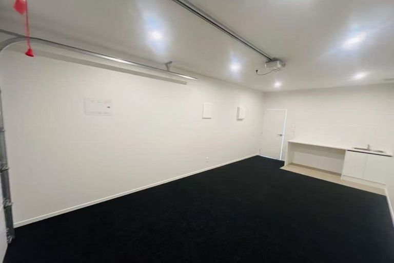 Photo of property in 44 Edgeworth Road, Glenfield, Auckland, 0629