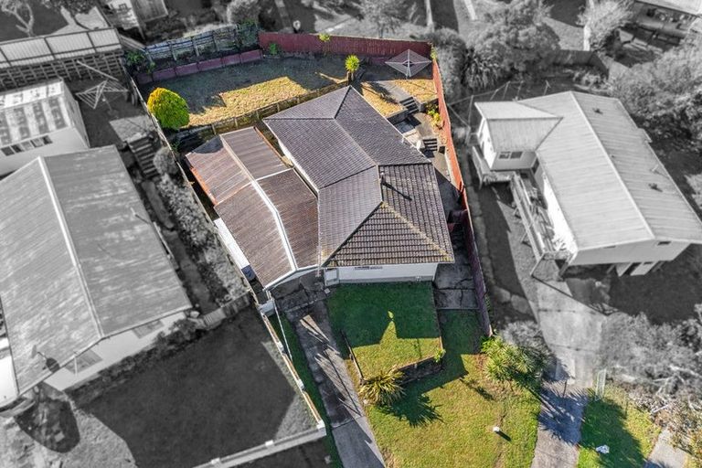 Photo of property in 20 Blueberry Grove, Timberlea, Upper Hutt, 5018