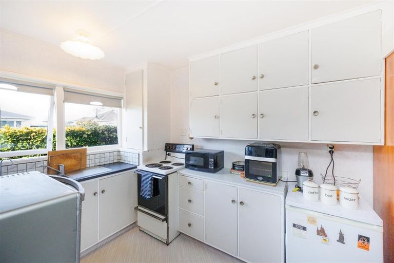 Photo of property in 14 Totara Street, Marton, 4710