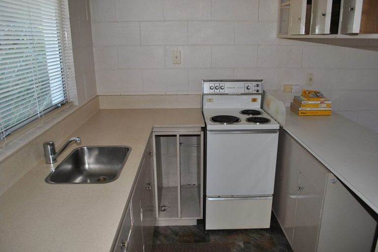 Photo of property in 2/106 Nursery Road, Phillipstown, Christchurch, 8011