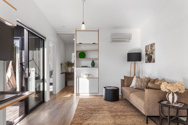 Photo of property in 123 Clarendon Terrace, Woolston, Christchurch, 8023