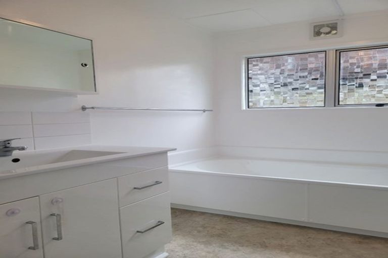 Photo of property in 26 Mckenzie Avenue, Arkles Bay, Whangaparaoa, 0932