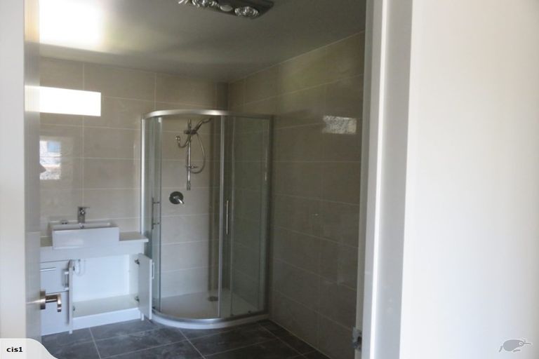 Photo of property in 70 Pencaitland Drive, Flat Bush, Auckland, 2019