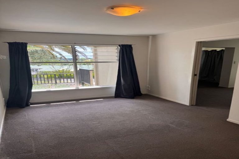 Photo of property in 9/37 Waipa Street, Birkenhead, Auckland, 0626