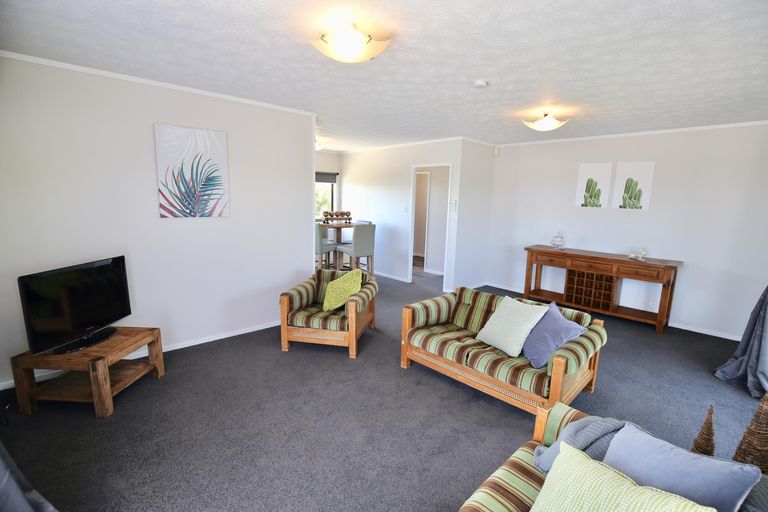 Photo of property in 156 Grandview Road, Nawton, Hamilton, 3200