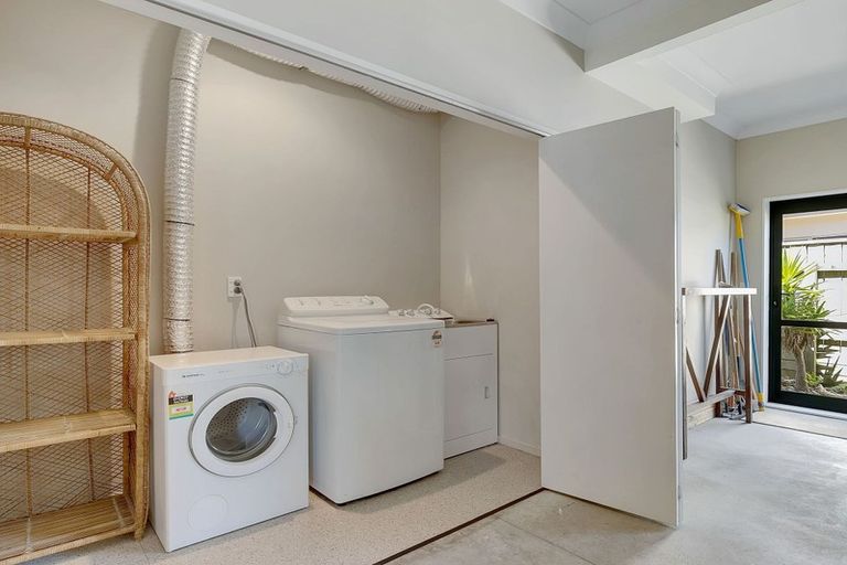 Photo of property in 3 Didsbury Grove, Churton Park, Wellington, 6037