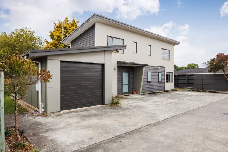 Photo of property in 333a Featherston Street, Palmerston North, 4414