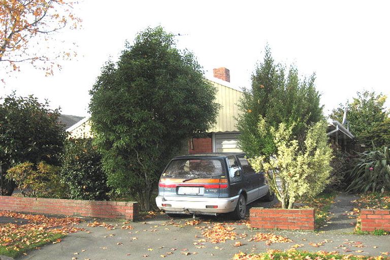 Photo of property in 1/10 Ashfield Place, Ilam, Christchurch, 8041