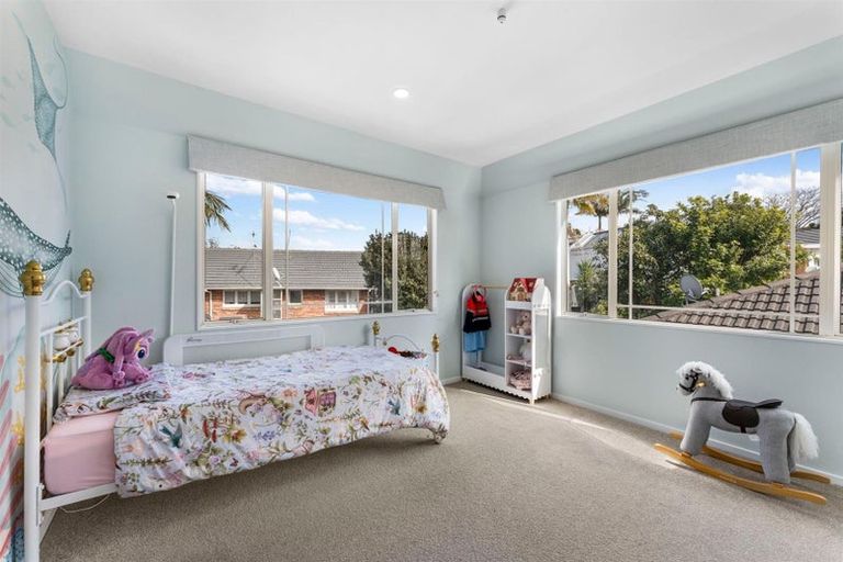 Photo of property in 1/6 Campbell Road, Takapuna, Auckland, 0622