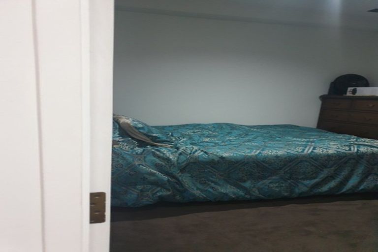 Photo of property in Seaview Apartments, 10b/4 Short Street, Auckland Central, Auckland, 1010