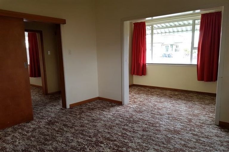 Photo of property in 10 Raymond Street, West End, Timaru, 7910