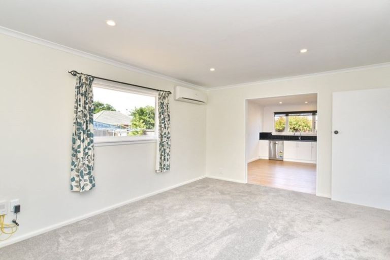 Photo of property in 8 Warblington Street, Aranui, Christchurch, 8061