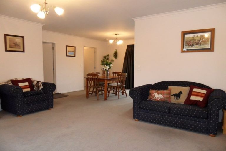 Photo of property in 124 Ferry Road, Edendale, 9825