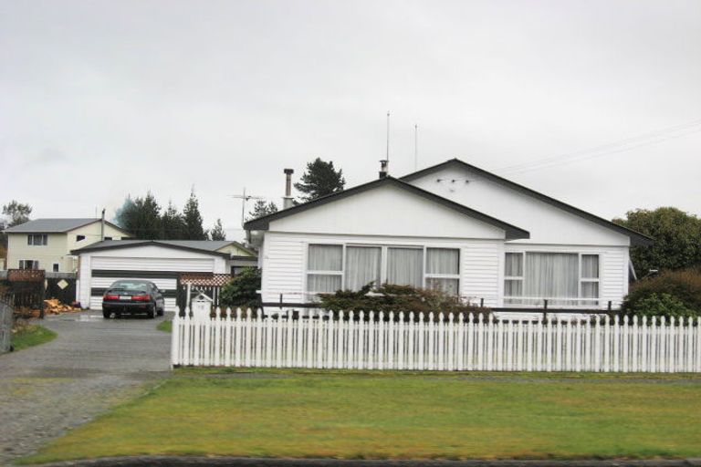 Photo of property in 16 Ohau Street, Dobson, Greymouth, 7805
