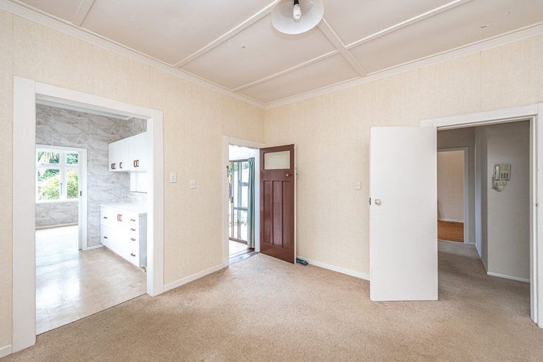 Photo of property in 10 Godwin Crescent, College Estate, Whanganui, 4500