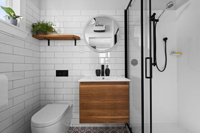 Photo of property in 190 Vigor Brown Street, Napier South, Napier, 4110