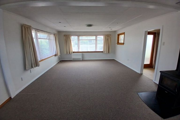 Photo of property in 11 Michael Street, Waimate, 7924