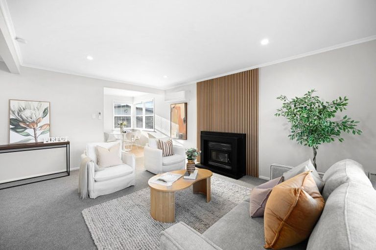 Photo of property in 10 Rosalind Street, Deanwell, Hamilton, 3206