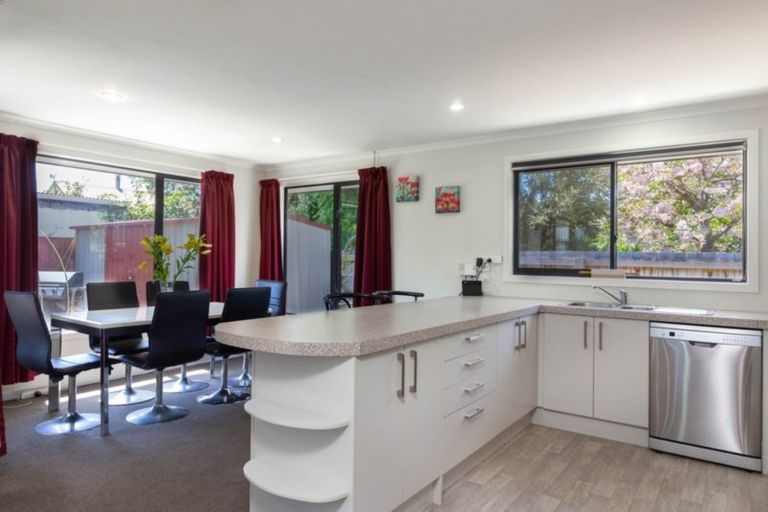 Photo of property in 28 Merlot Place, Riversdale, Blenheim, 7201