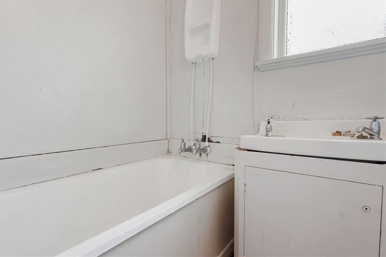 Photo of property in 27 Winsor Crescent, Spreydon, Christchurch, 8024