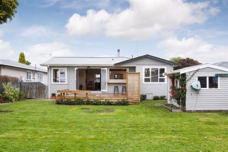 Photo of property in 5 Ilford Place, Awapuni, Palmerston North, 4412