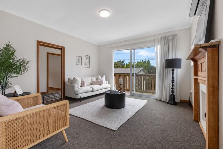 Photo of property in 181 Tukapa Street, Westown, New Plymouth, 4310