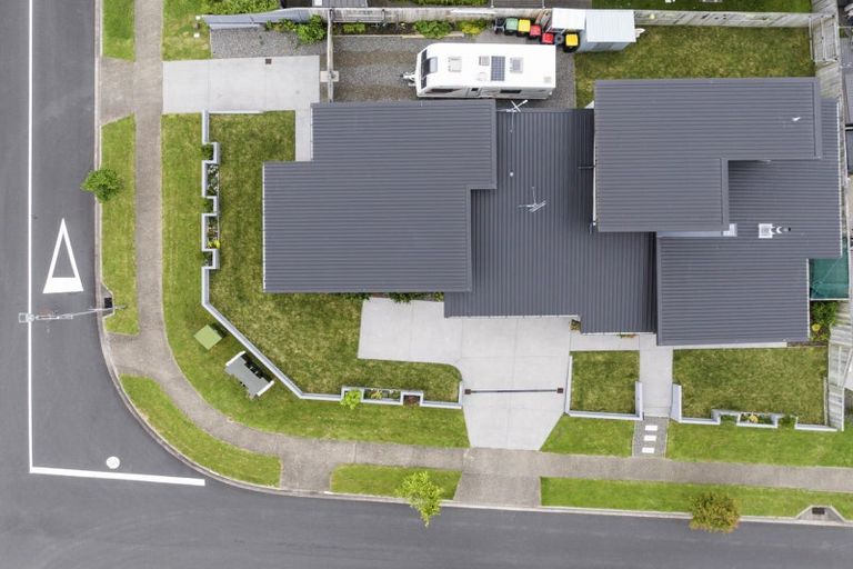 Photo of property in 120 Puhirake Crescent, Pyes Pa, Tauranga, 3112