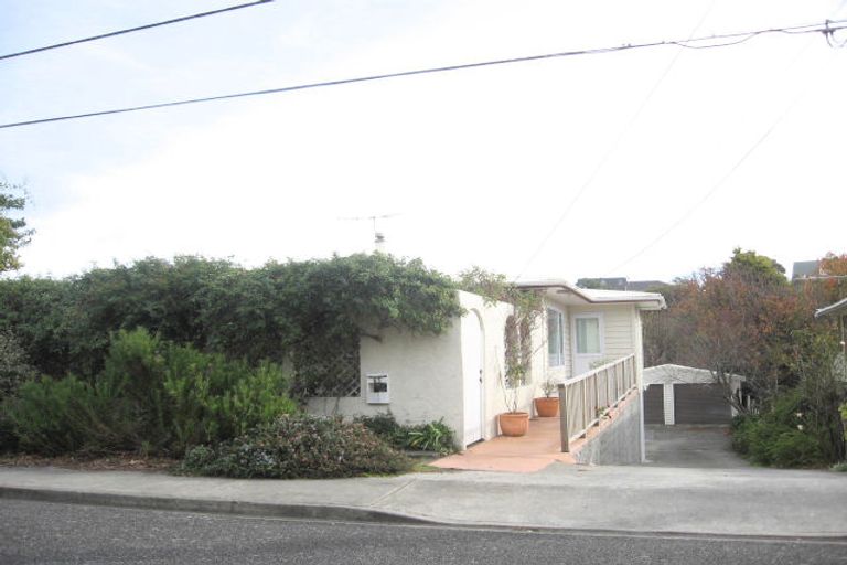 Photo of property in 65 Glen Road, Raumati South, Paraparaumu, 5032