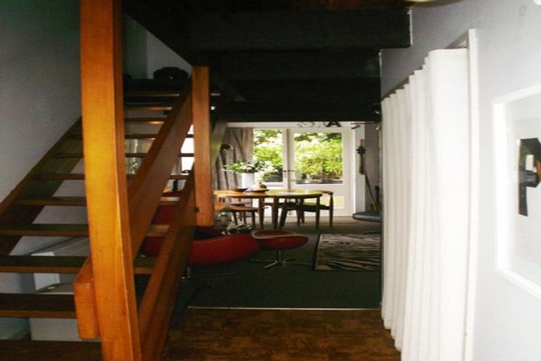 Photo of property in 26a Ranelagh Street, Karori, Wellington, 6012